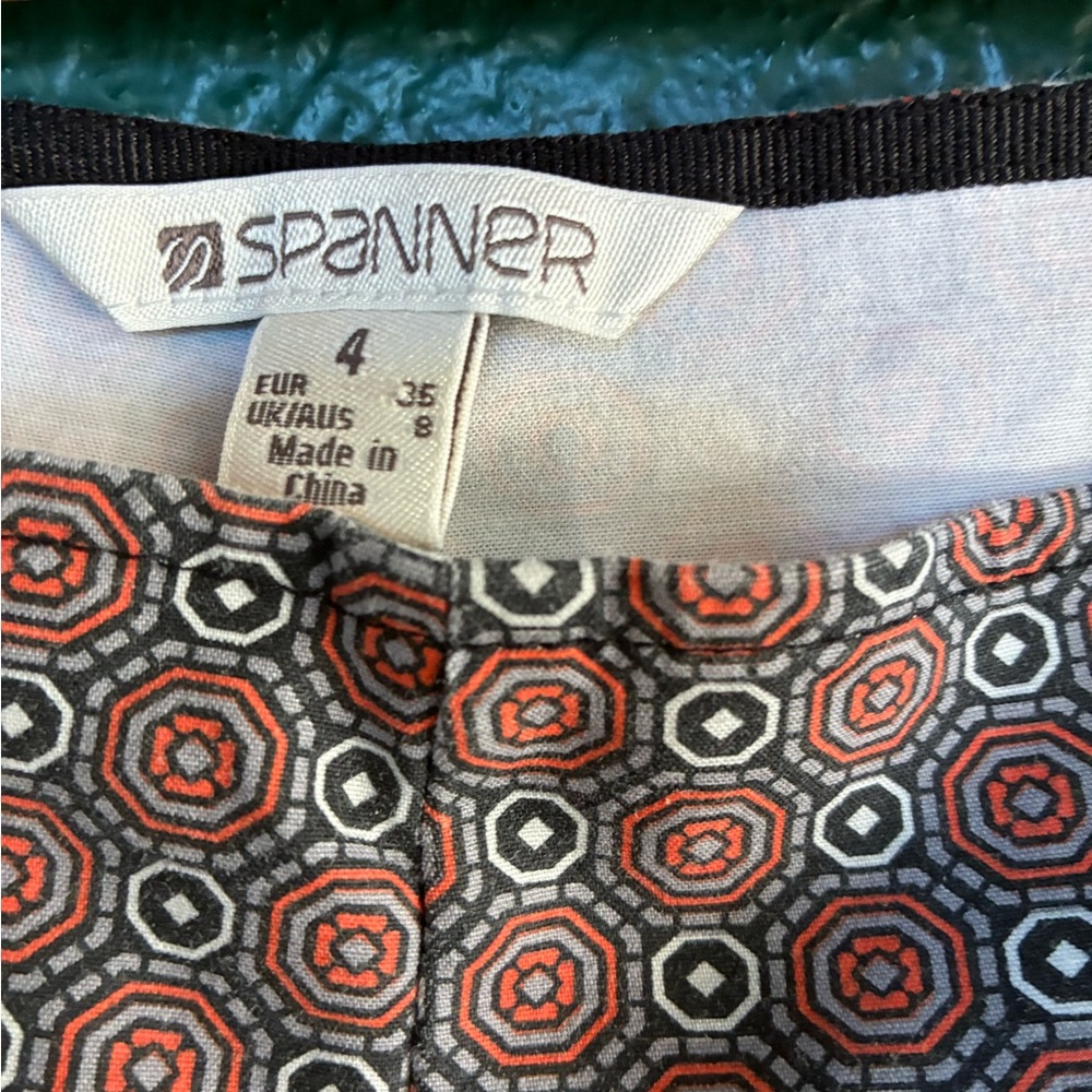 Spanner Women’s Patterned Chinos - Size 4 - image 3